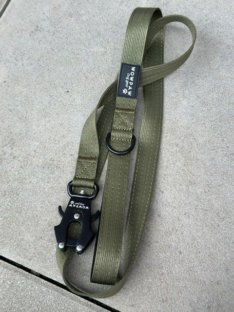 Taktische Hundeleine SOFTLINE mit Froschkarabiner Länge 1,5m Army Green