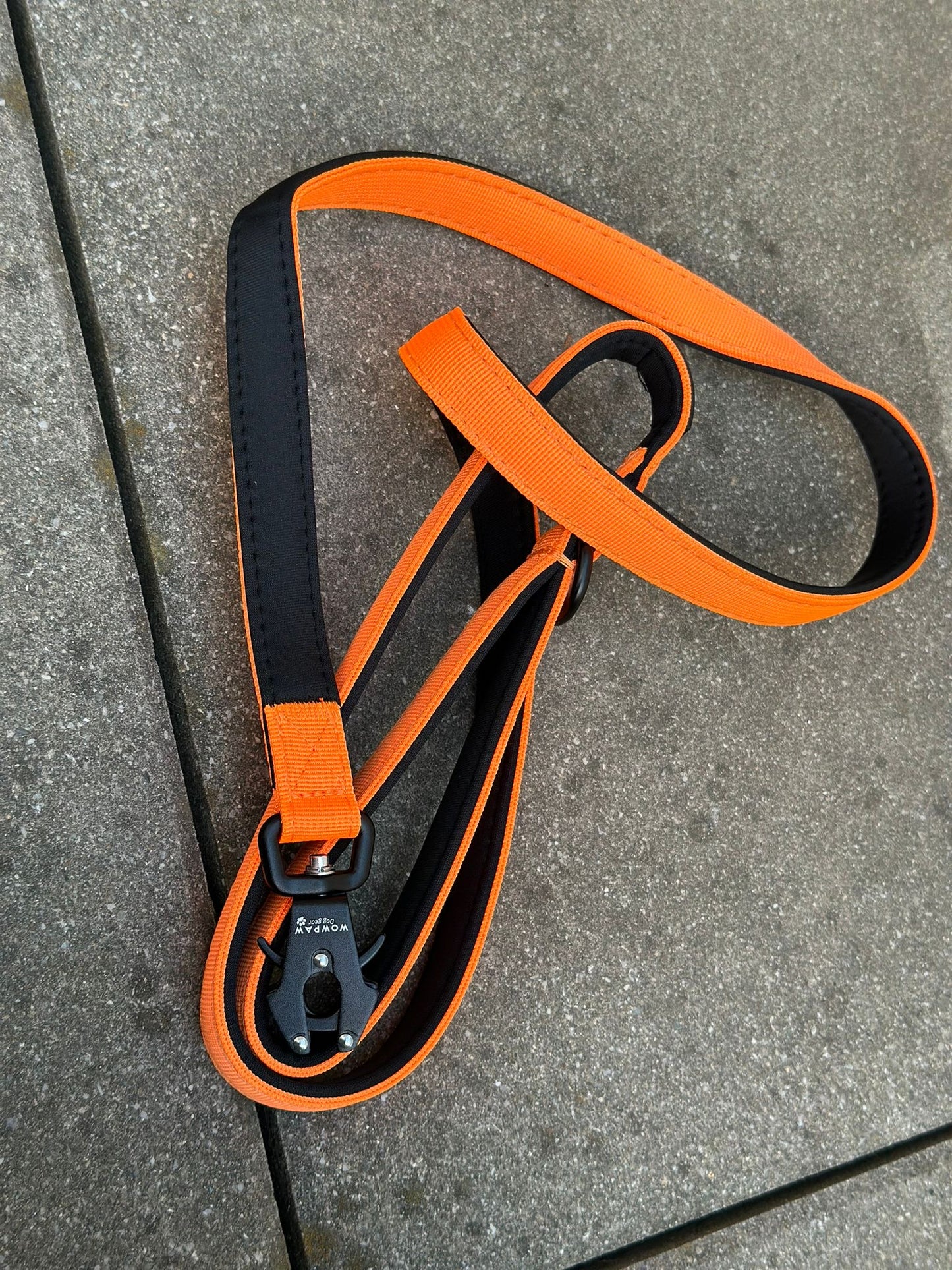 Taktische Hundeleine ULTRA LIGHT XXS Neonorange – 1,5 m mit Mini-Froschkarabiner