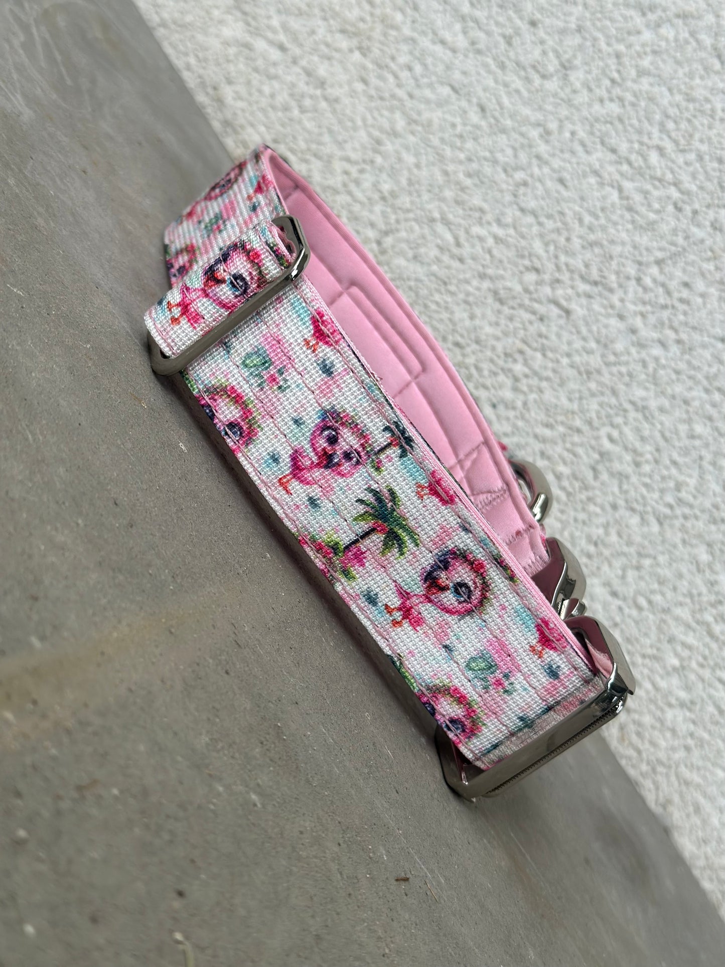 Hochwertiges taktisches Hundehalsband FLAMINGOS LIMITIERT Größe M Breite 5cm