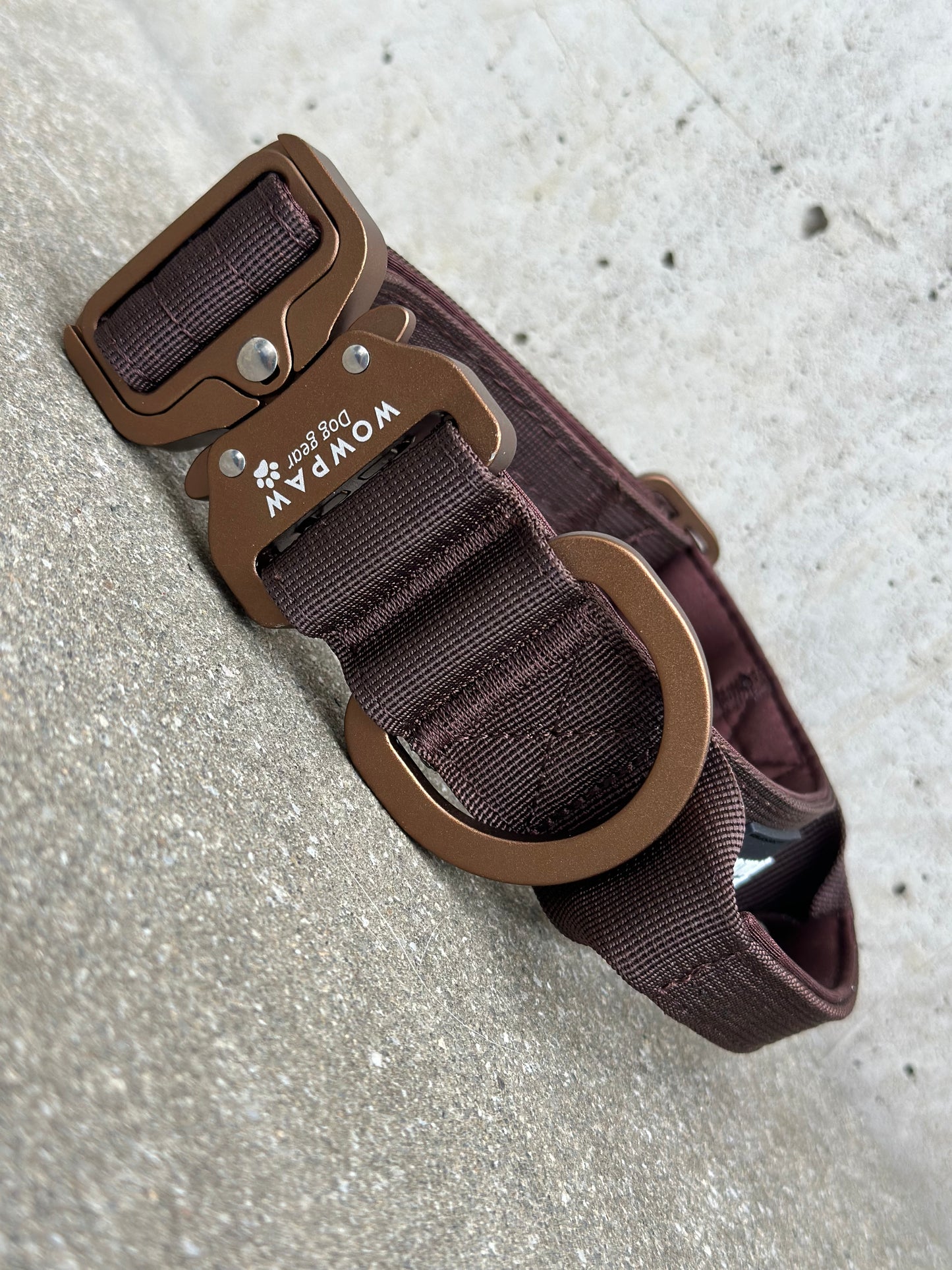 Hochwertiges taktisches Hundehalsband 3,8cm ULTRA LIGHT ESPRESSO BRAUN Edition Größe L