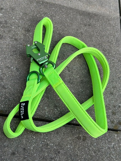 Guinzaglio tattico per cani con moschettone a rana, girevole a 360°, lunghezza 1,8 m, arancione neon
